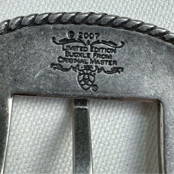 Ariat pink and brown leather laser cut out hearts belt limited edition buckle - Picture 6 of 12